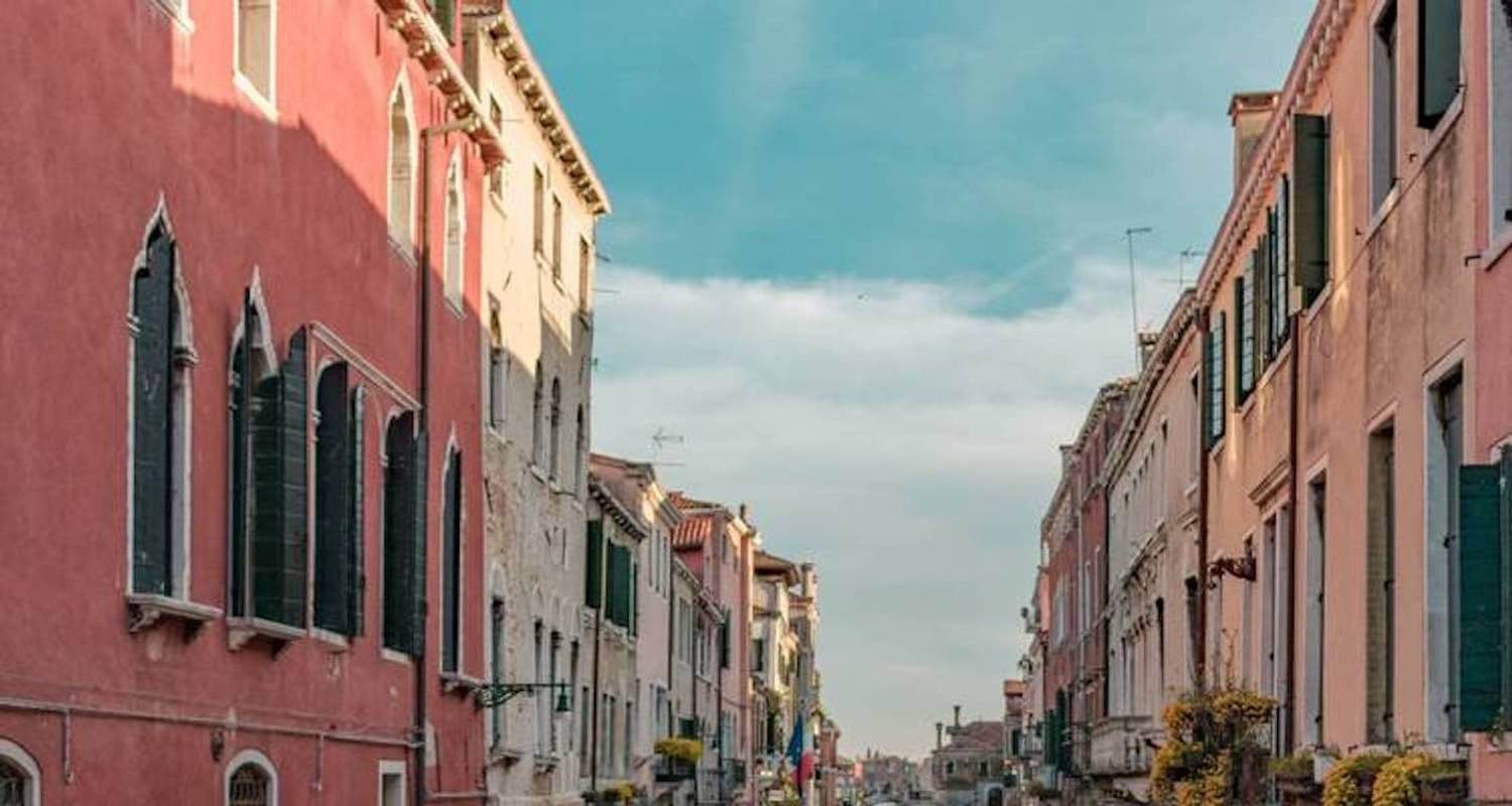 Italy in 10 Days - Image 2